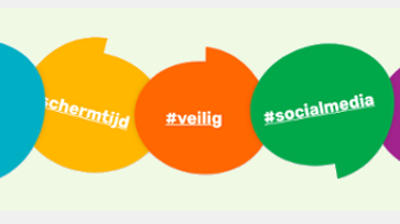 Kleurige tekstballonnen met erop: #schermtijd, #veilig en #socialmedia
